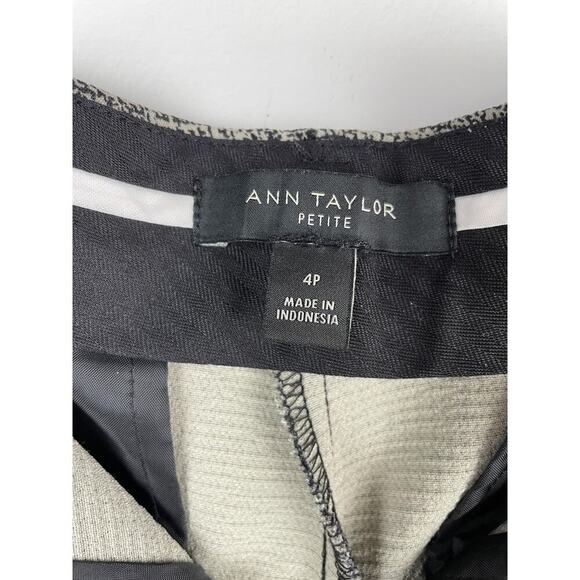 Ann Taylor Petite Tapered Black/Cream Pattern Dress Pants - Size 4P - Picture 7 of 7
